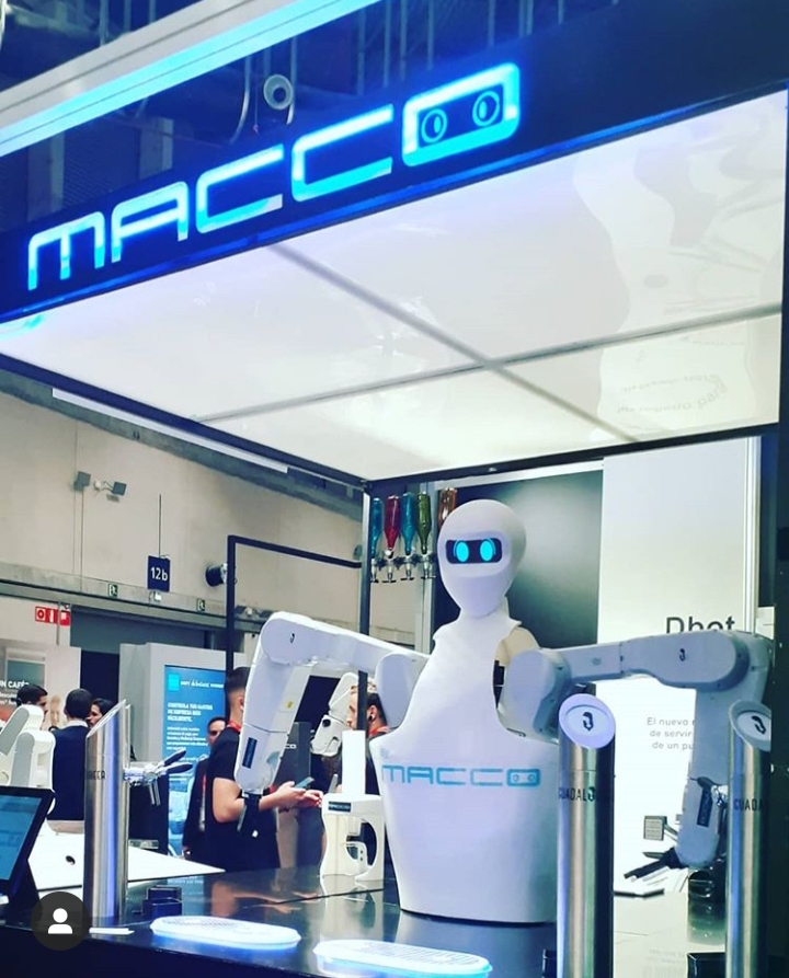 https://www.monicachacin.com/wp-content/uploads/2020/07/maccorobotics.jpg